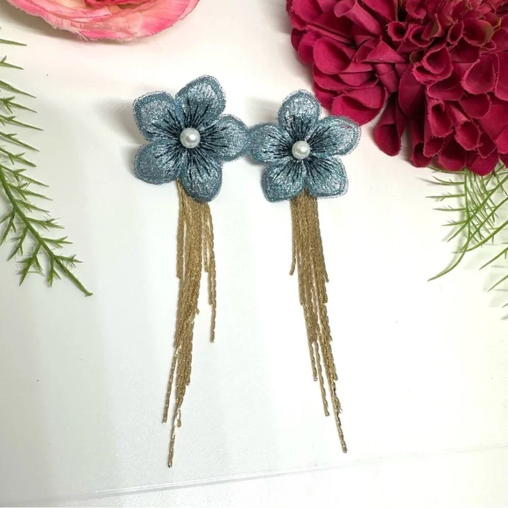 NEW⚜️Embroidered Flower Tassel Drop Earrings